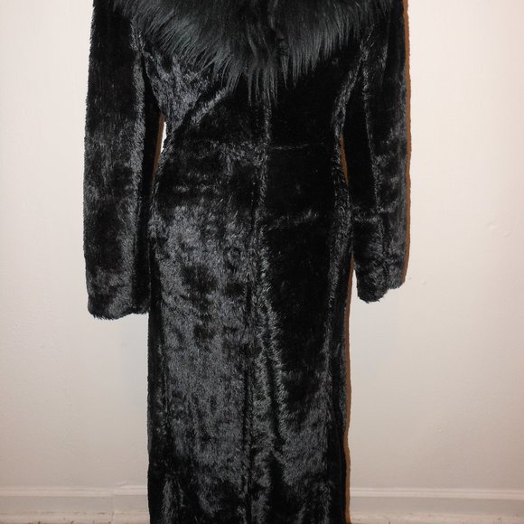 NUCOLLECTION BEAUTIFUL FAUX FUR FULL LENGTH COAT SIZE MEDIUM - Picture 5 of 14